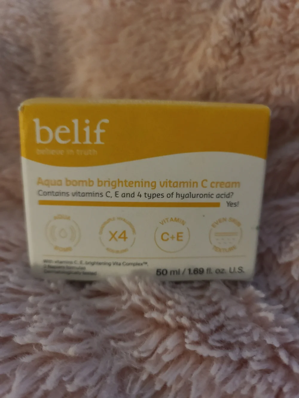 Belif Aqua Bomb Brightening Vitamin C Cream